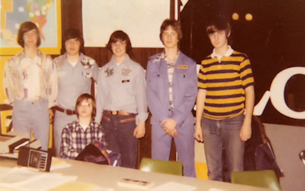 K7LOL in the shack K7LOL in the shack